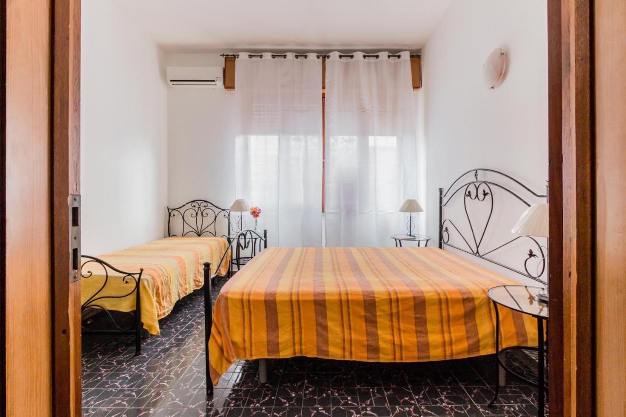 Terre Di Mare Near The Sandy With Pool, Parking & Wifi