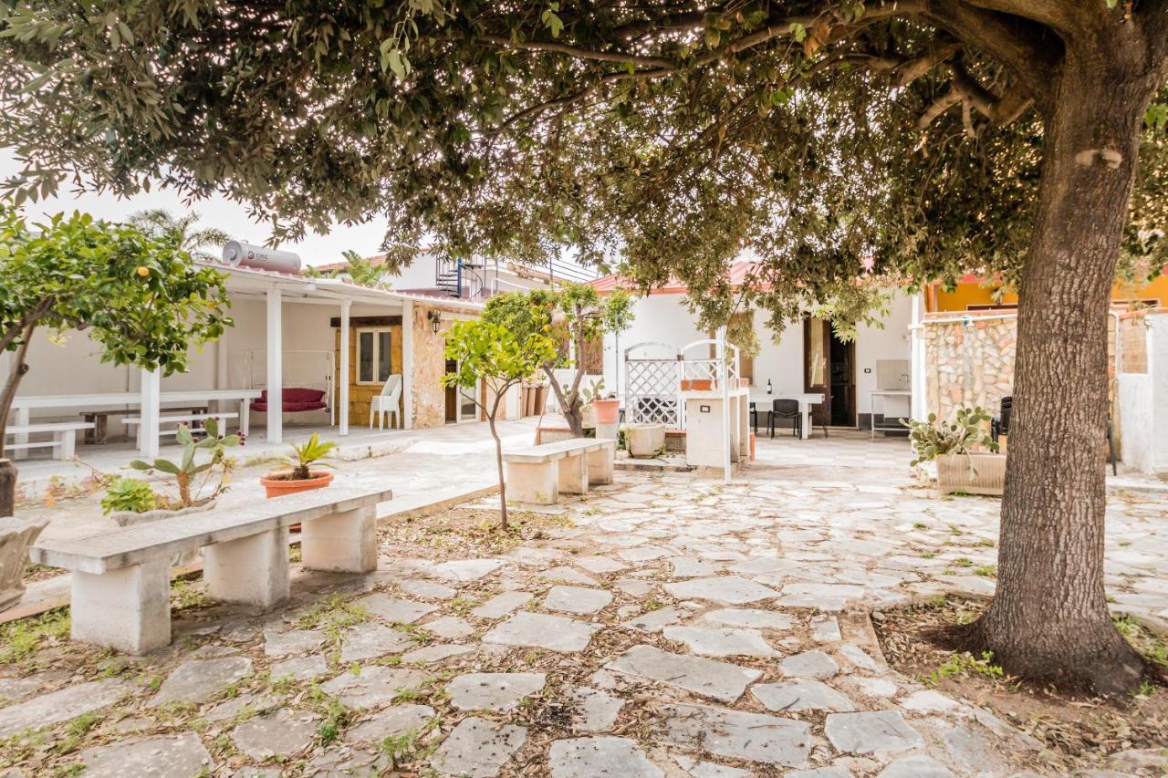 Terre Di Mare Near The Sandy With Pool, Parking & Wifi Casa de Férias Fontane Bianche