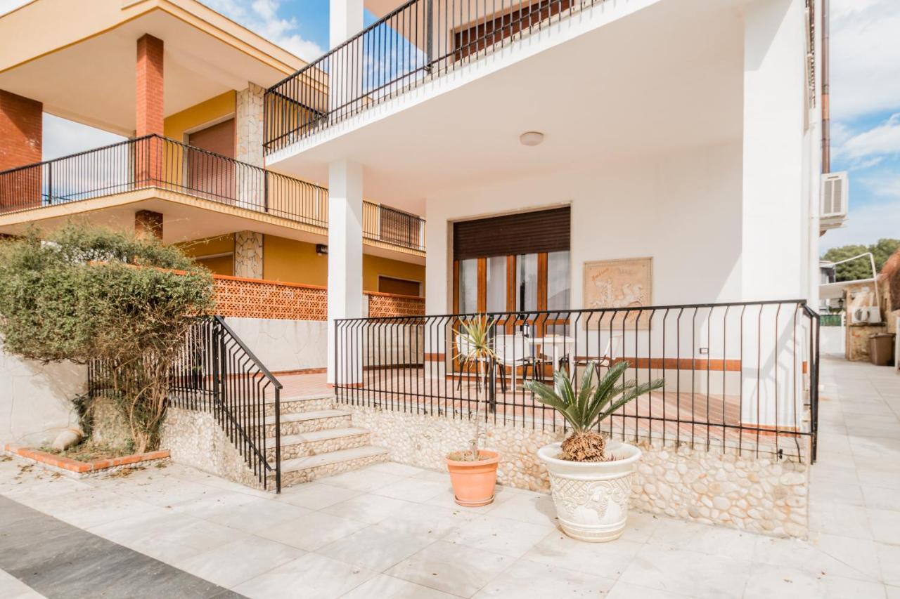 Terre Di Mare Near The Sandy With Pool, Parking & Wifi Fontane Bianche