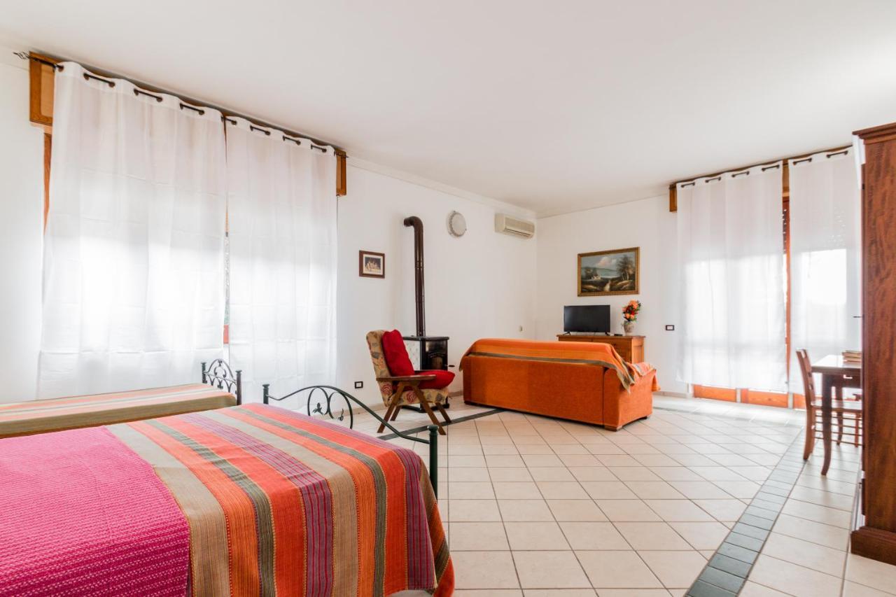 Terre Di Mare Near The Sandy With Pool, Parking & Wifi * Fontane Bianche
