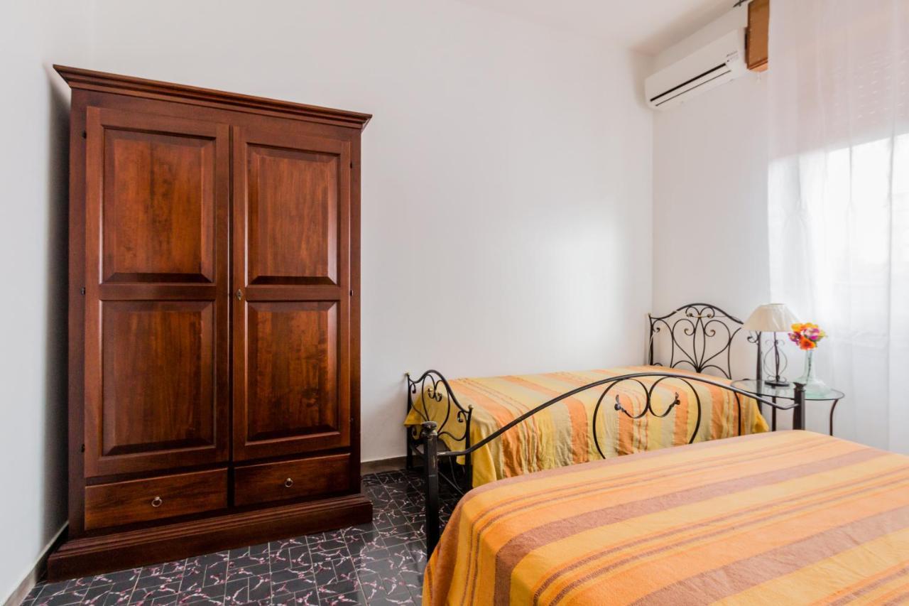Terre Di Mare Near The Sandy With Pool, Parking & Wifi