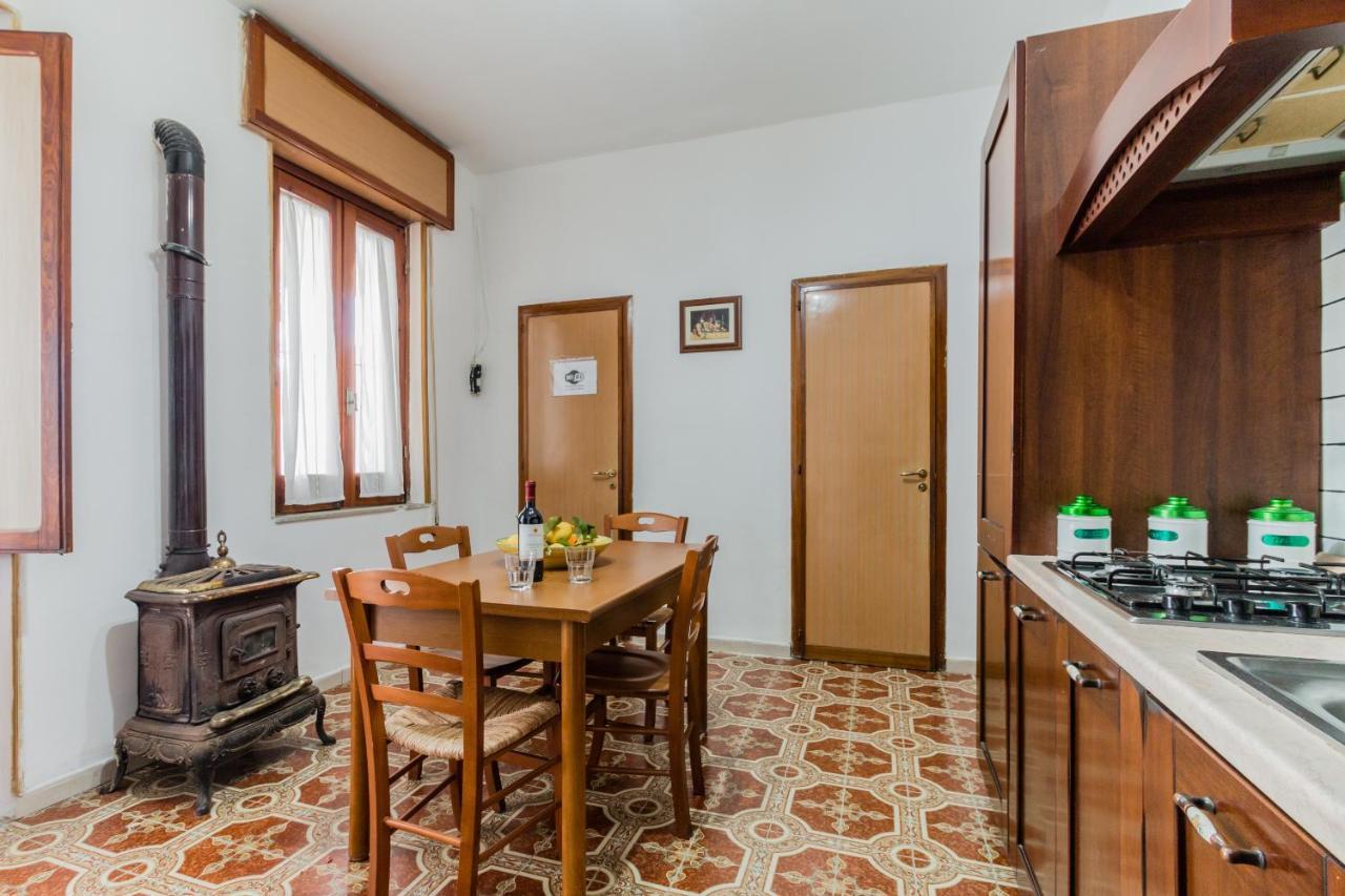 Casa de Férias Terre Di Mare Near The Sandy With Pool, Parking & Wifi Fontane Bianche
